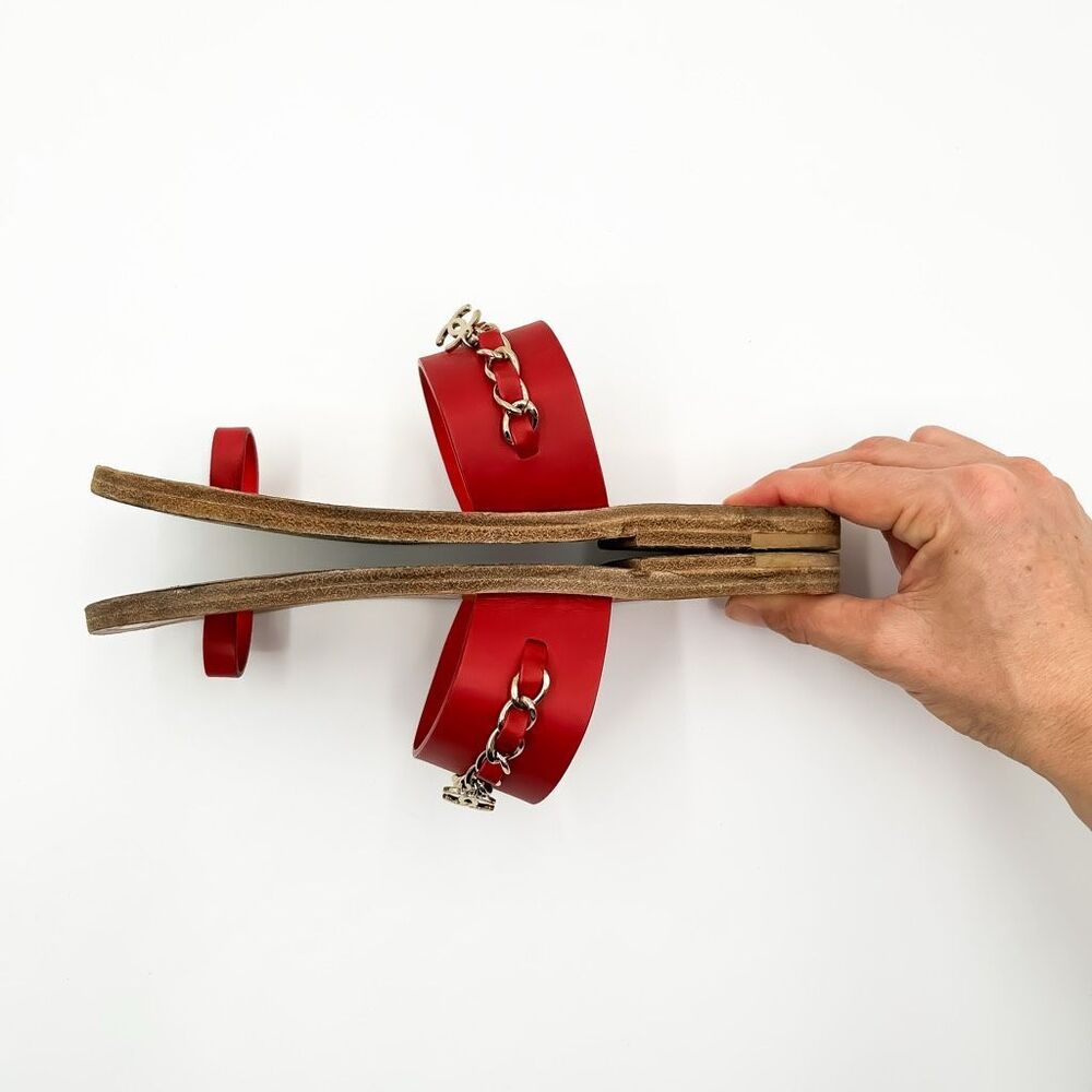 Chanel CC Logo Sandals Chain Leather Flats Size Eu 38.5, US 7.5-8 - Picture 8 of 14